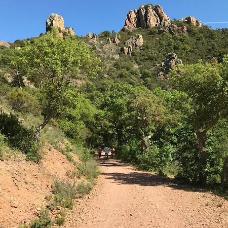 شقة Envol St Raphael